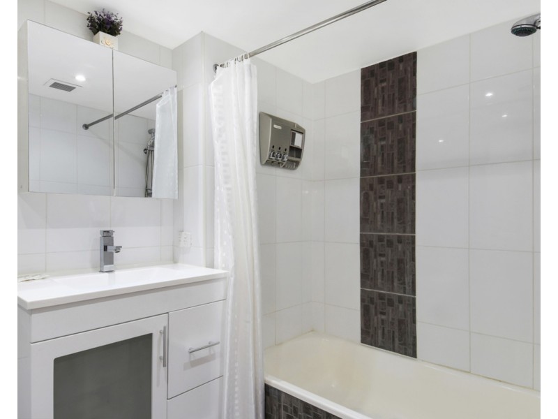 58/43 Enderley Avenue, Surfers Paradise QLD 4217