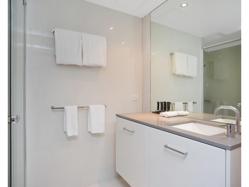 2453/9 Ferny Avenue, Surfers Paradise QLD 4217