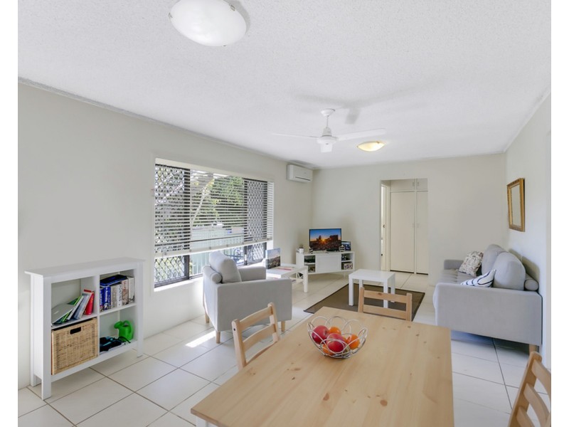 214 Scarborough Street, Southport QLD 4215