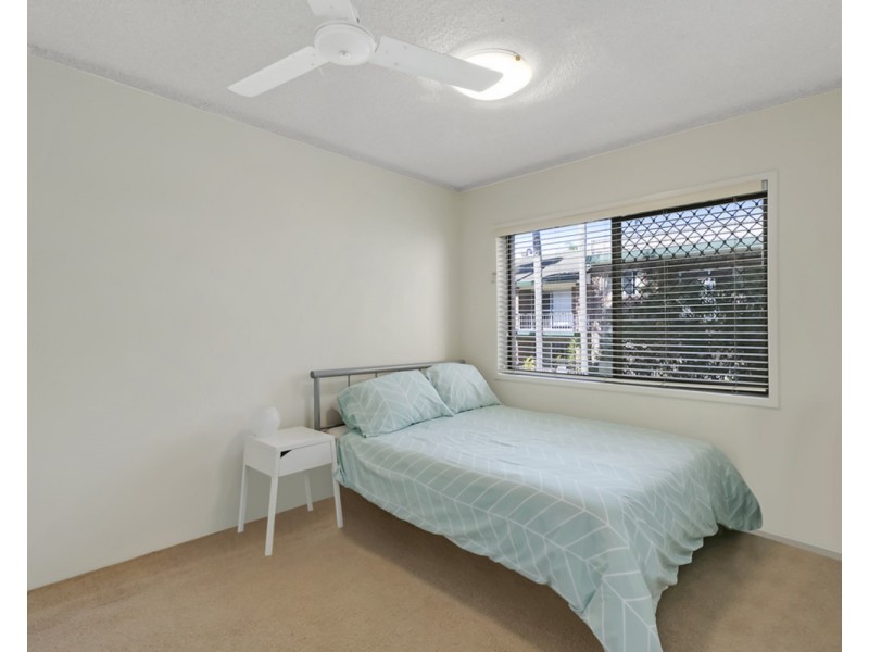 214 Scarborough Street, Southport QLD 4215
