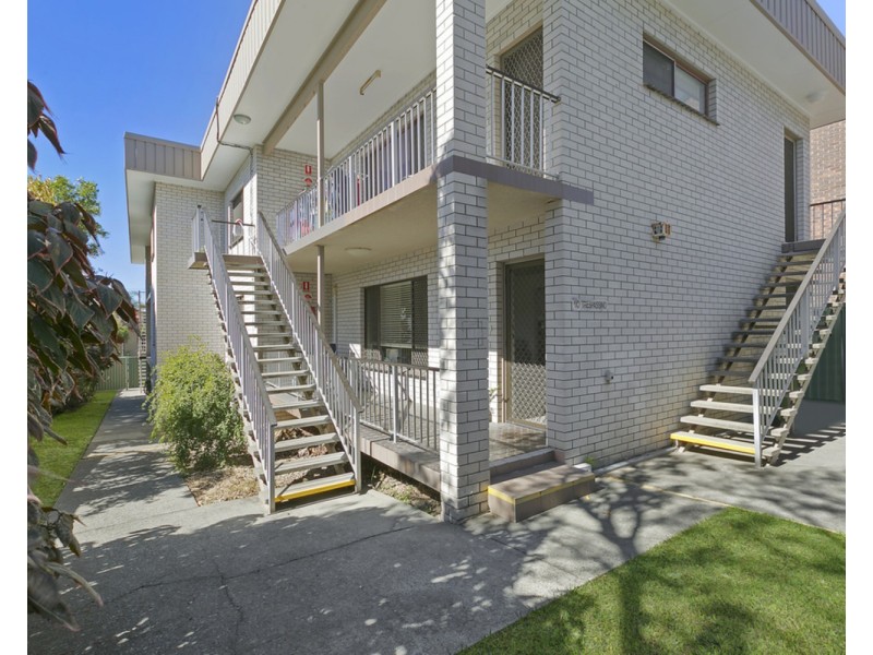 214 Scarborough Street, Southport QLD 4215