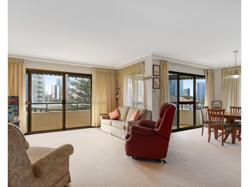 14/1 Peninsular Drive, Surfers Paradise QLD 4217