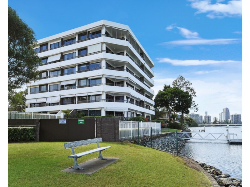 14/1 Peninsular Drive, Surfers Paradise QLD 4217