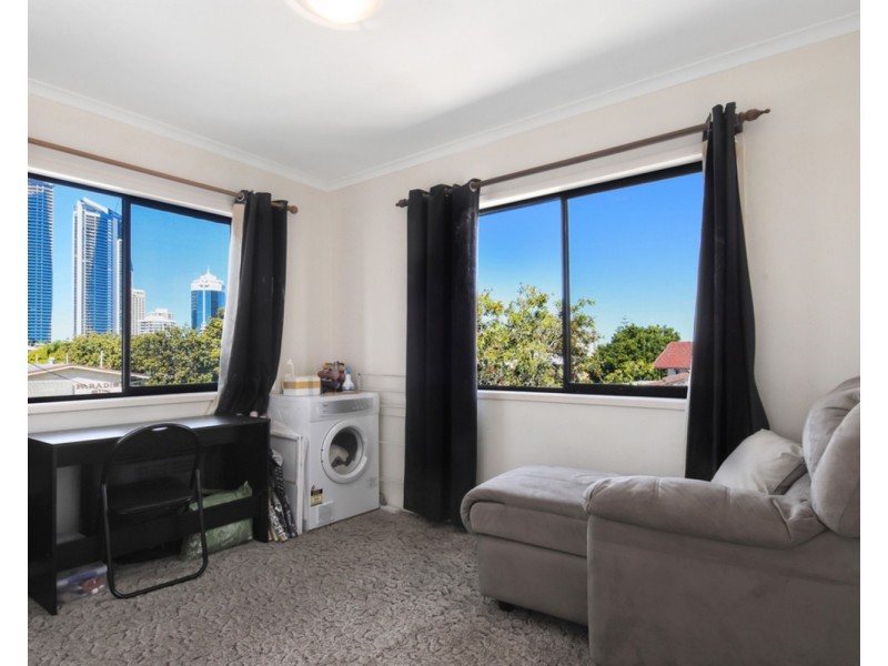 5/26 Thomas Drive, Surfers Paradise QLD 4217