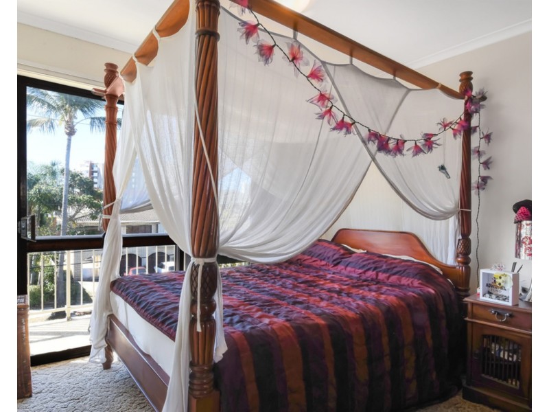 5/26 Thomas Drive, Surfers Paradise QLD 4217