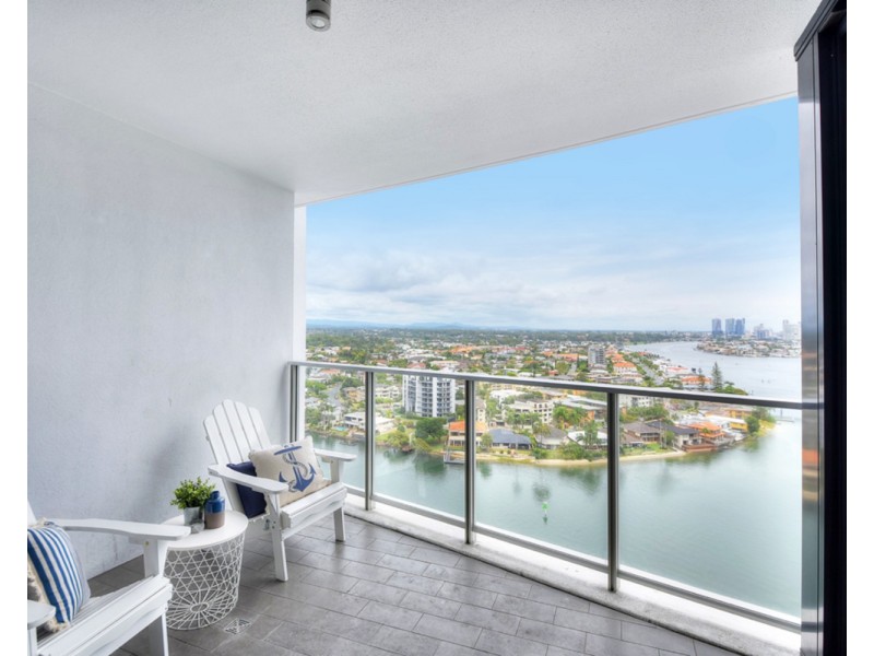 1806/4 Wahroonga Street, Surfers Paradise QLD 4217