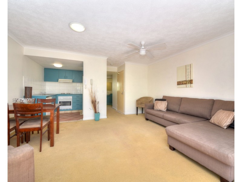 9/193-197 Surf Parade, Surfers Paradise QLD 4217