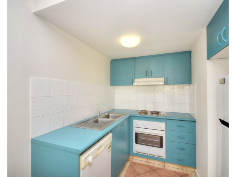 9/193-197 Surf Parade, Surfers Paradise QLD 4217