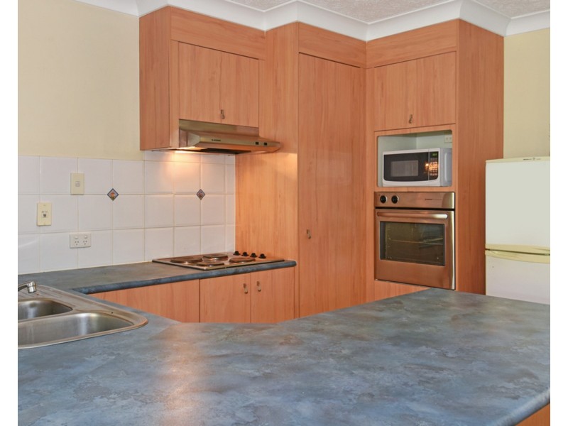 19/88 High Street, Southport QLD 4215