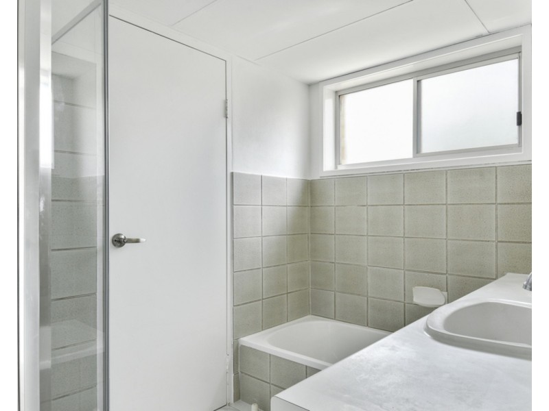 2/14 Vista Street, Surfers Paradise QLD 4217