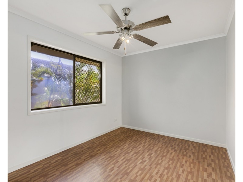 2/15 Caroline Avenue, Southport QLD 4215