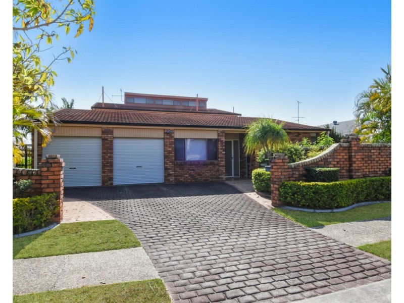 51 Boomerang Crescent, Sorrento QLD 4217