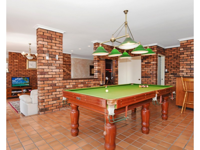 51 Boomerang Crescent, Sorrento QLD 4217