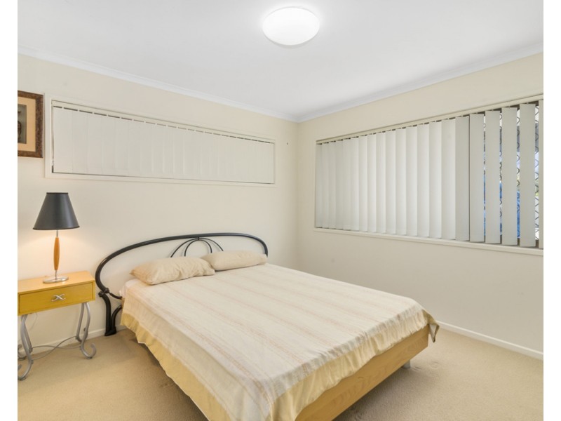 73 Witt Avenue, Carrara QLD 4211