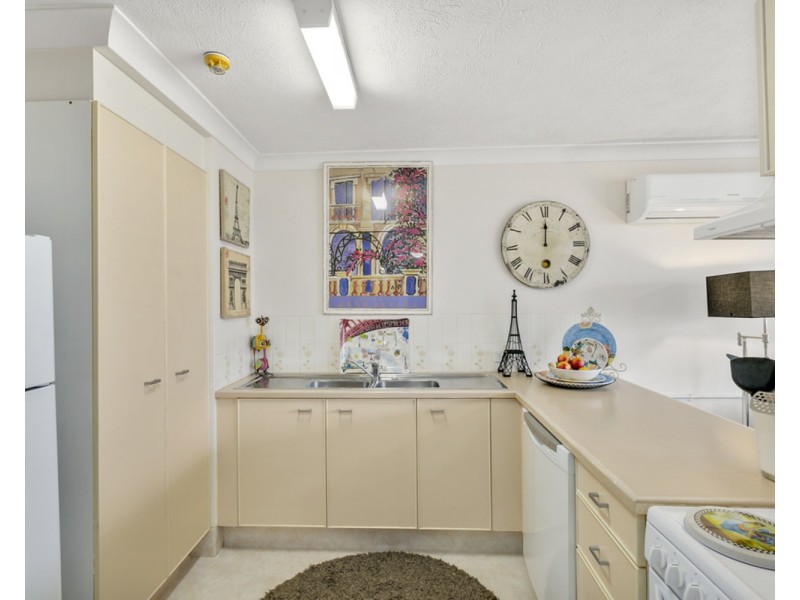 702/21 Peninsular Drive, Surfers Paradise QLD 4217