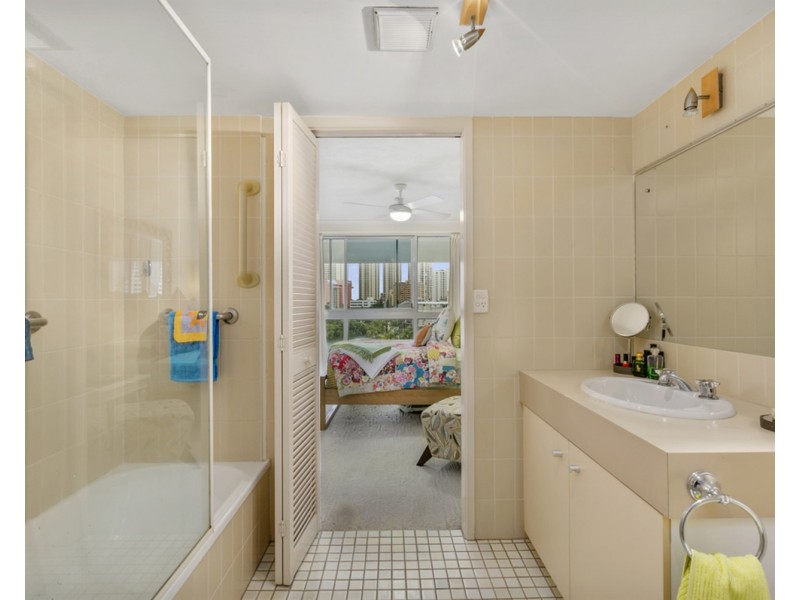 702/21 Peninsular Drive, Surfers Paradise QLD 4217