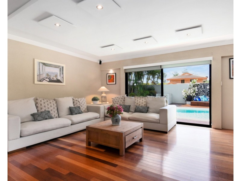 3 Patura Drive, Ashmore QLD 4214