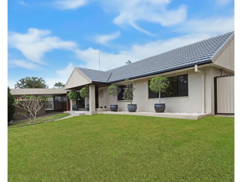 3 Patura Drive, Ashmore QLD 4214