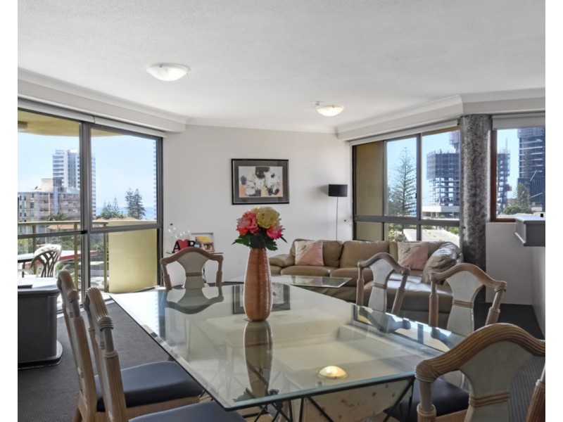 22/Surfers Hawiian 2890 Gold Coast Highway, Surfers Paradise QLD 4217