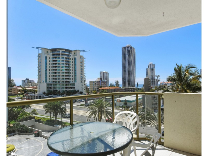 22/Surfers Hawiian 2890 Gold Coast Highway, Surfers Paradise QLD 4217