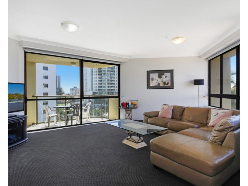 22/Surfers Hawiian 2890 Gold Coast Highway, Surfers Paradise QLD 4217