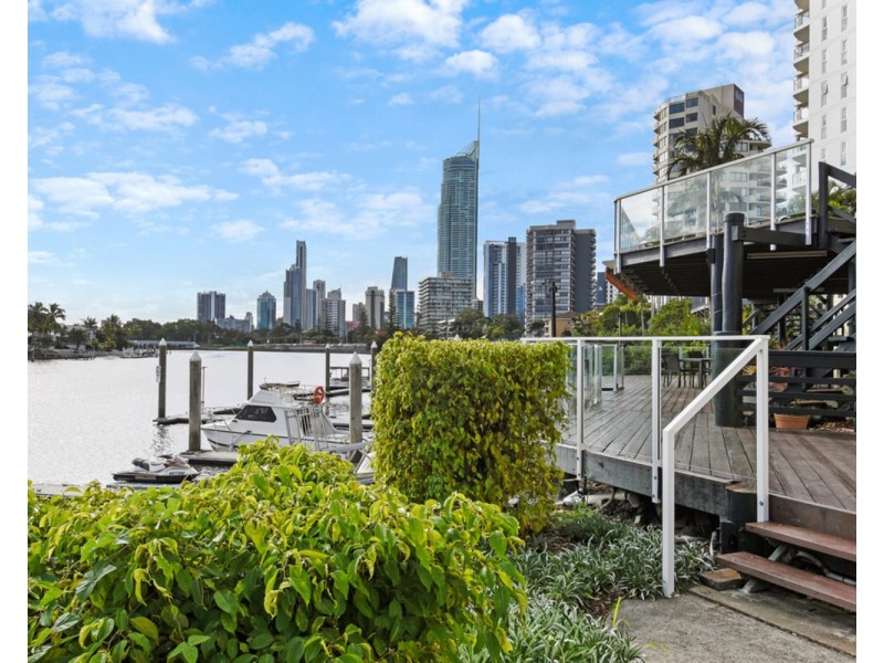 22/Surfers Hawiian 2890 Gold Coast Highway, Surfers Paradise QLD 4217