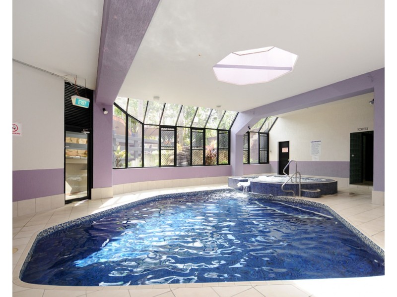 Aristocrat/19 Aubrey Street, Surfers Paradise QLD 4217