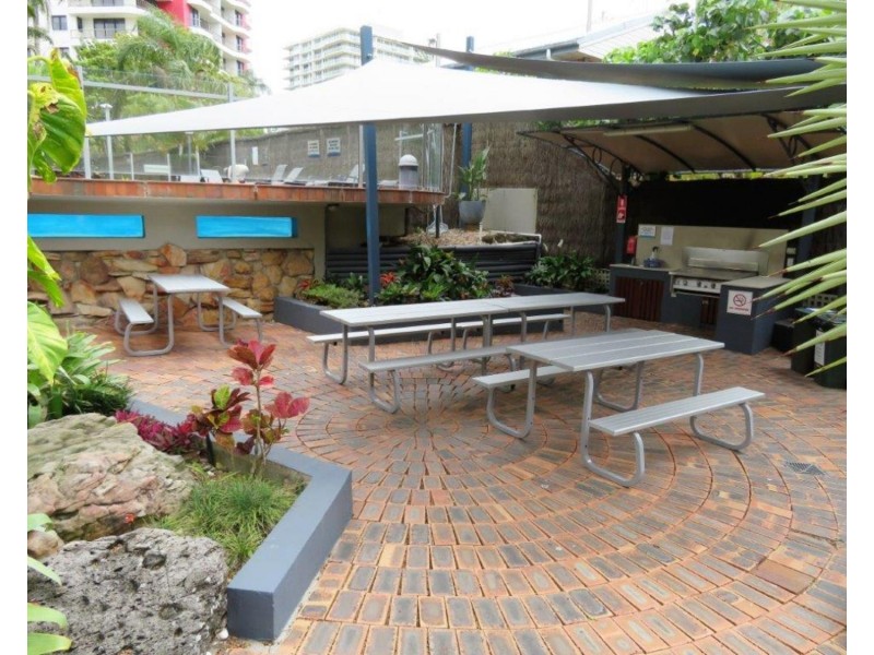 Aristocrat/19 Aubrey Street, Surfers Paradise QLD 4217