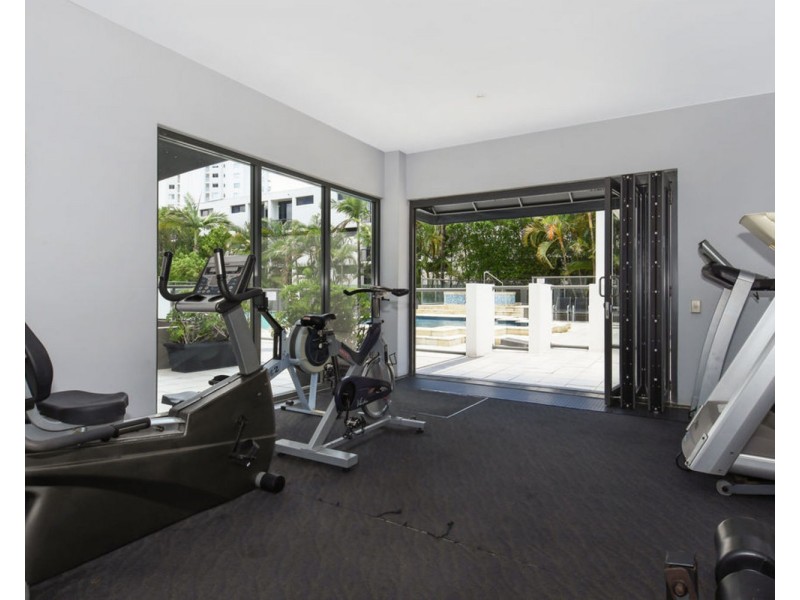 101/2865 Gold Coast Highway, Surfers Paradise QLD 4217