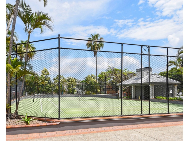 118/1-8 Paradise Island, Surfers Paradise QLD 4217