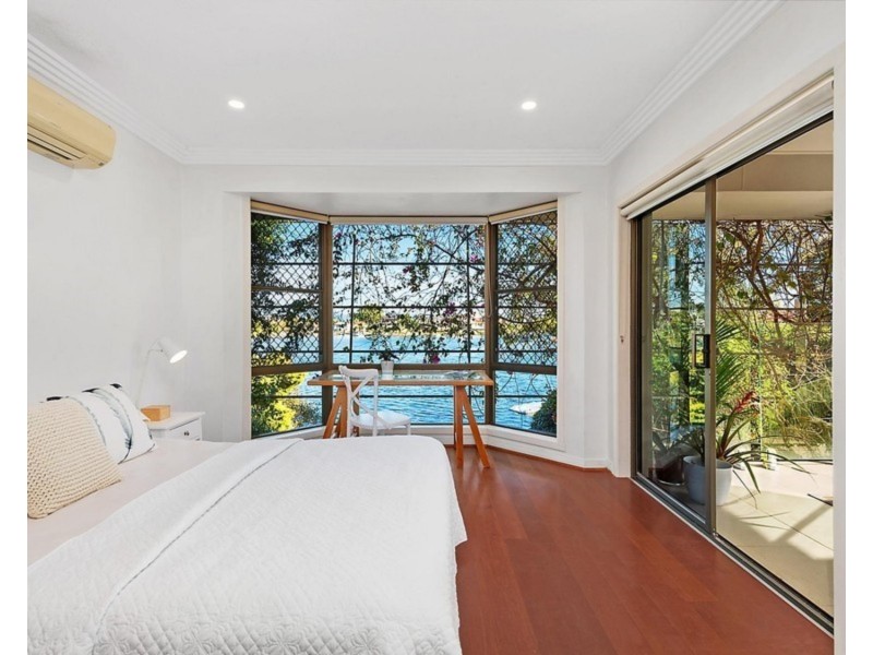 20 Argyle Crescent, Sorrento QLD 4217