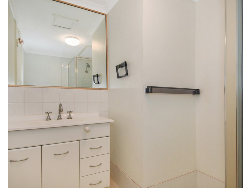 14/112 Stanhill Drive, Chevron Island QLD 4217