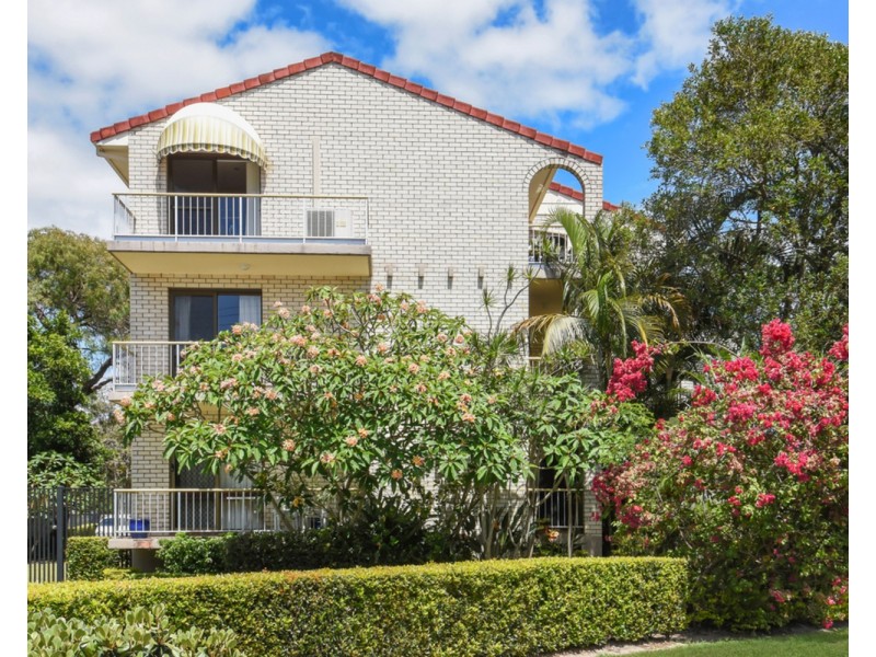 14/112 Stanhill Drive, Chevron Island QLD 4217