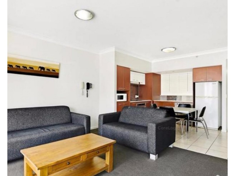 1074/23 Ferny Avenue, Surfers Paradise QLD 4217