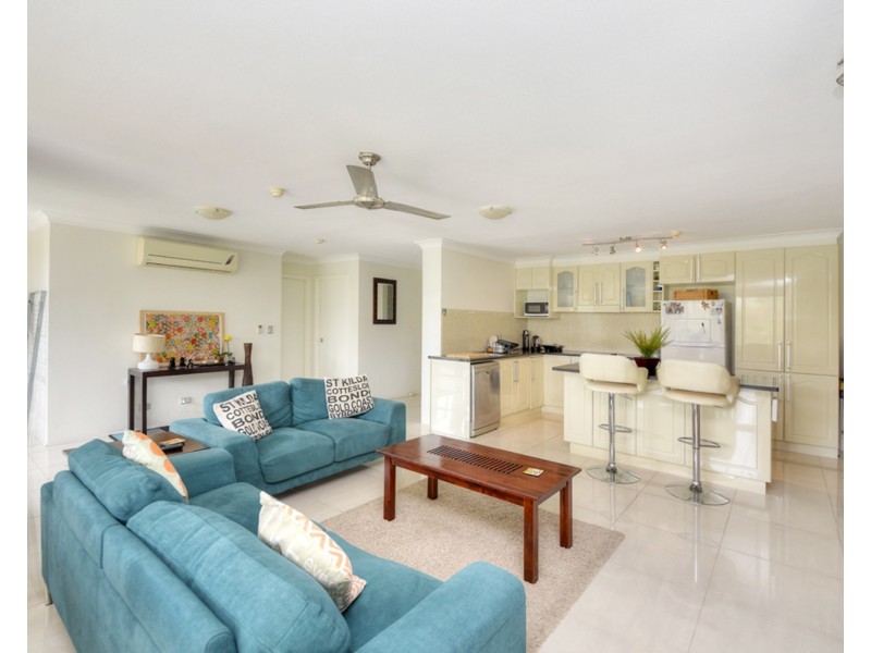 Surfers Plaza/70  Remembrance Drive, Surfers Paradise QLD 4217