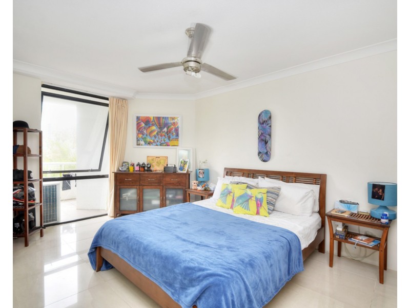 Surfers Plaza/70  Remembrance Drive, Surfers Paradise QLD 4217