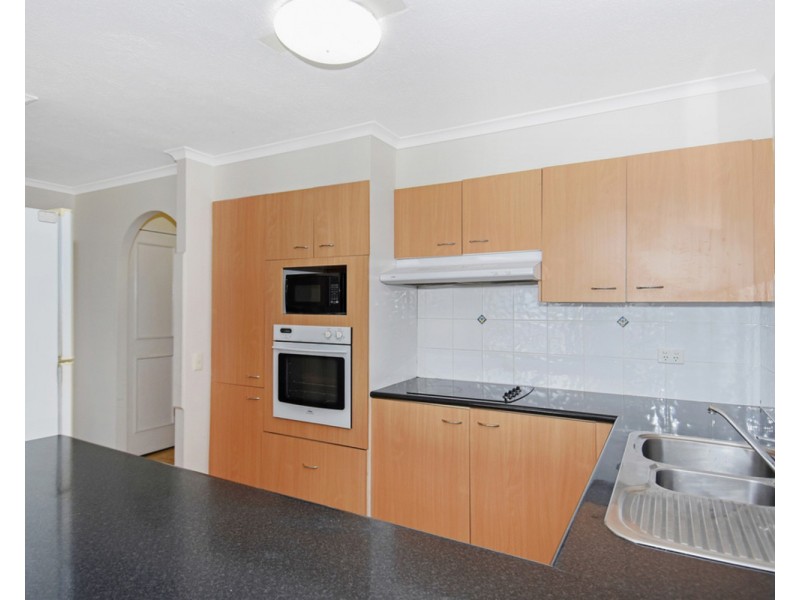 81/2940 Gold Coast Highway, Surfers Paradise QLD 4217