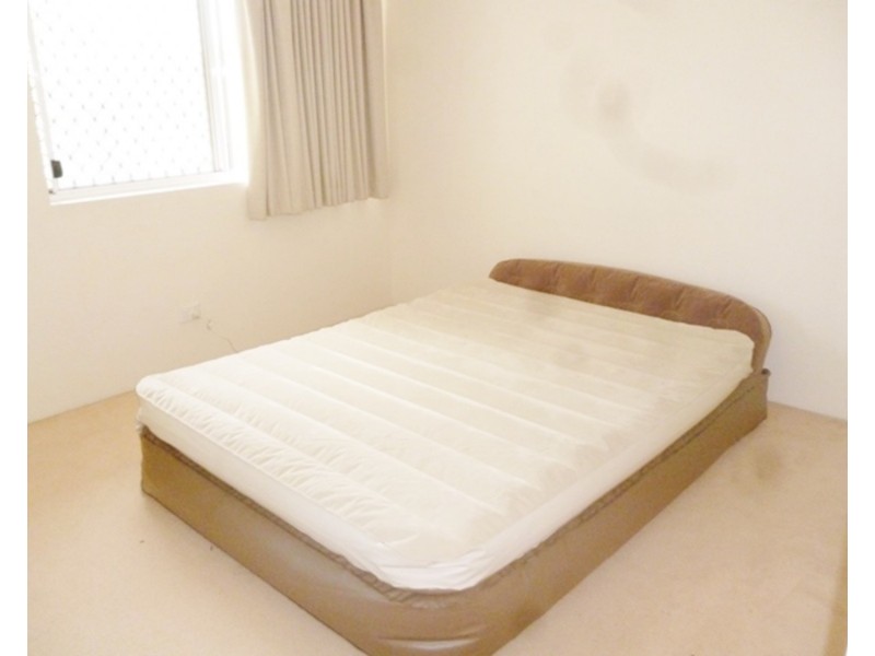 13/27 Walton Street, Southport QLD 4215