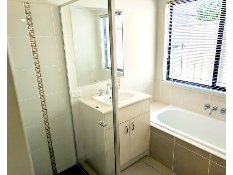 7 Andromeda Drive, Coomera QLD 4209