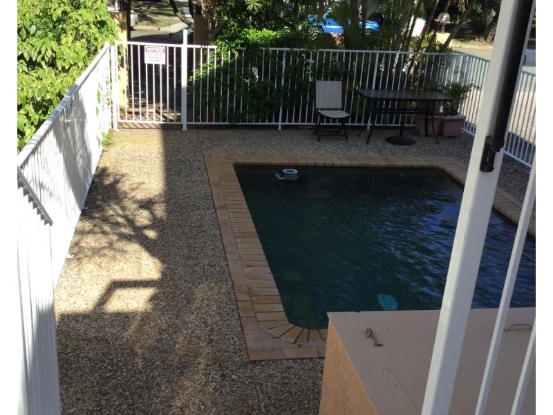 5/14 Darrambal Street, Chevron Island QLD 4217