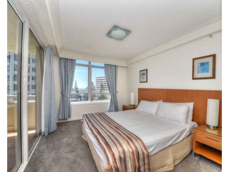 18/7 Elkhorn Avenue, Surfers Paradise QLD 4217