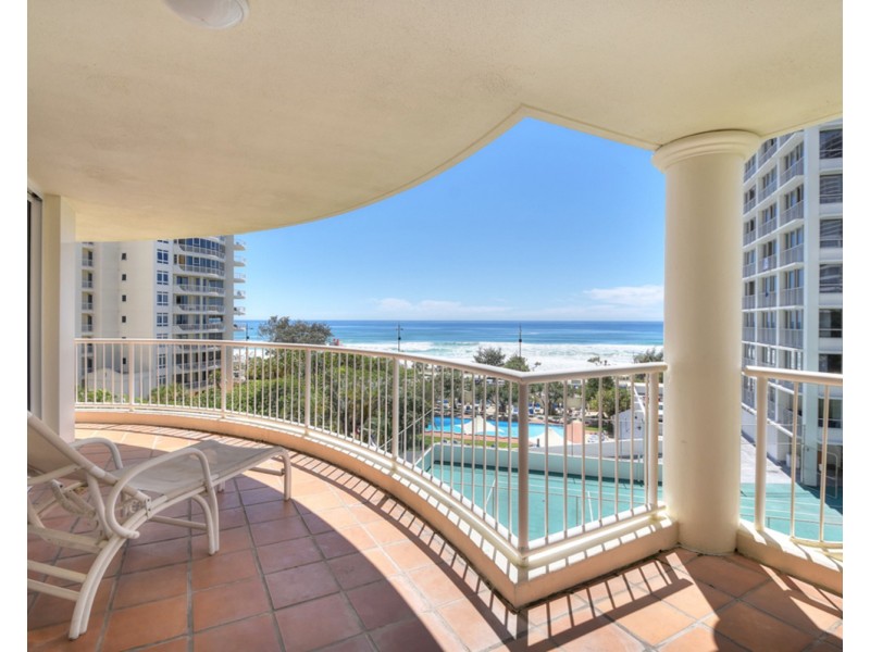 18/7 Elkhorn Avenue, Surfers Paradise QLD 4217