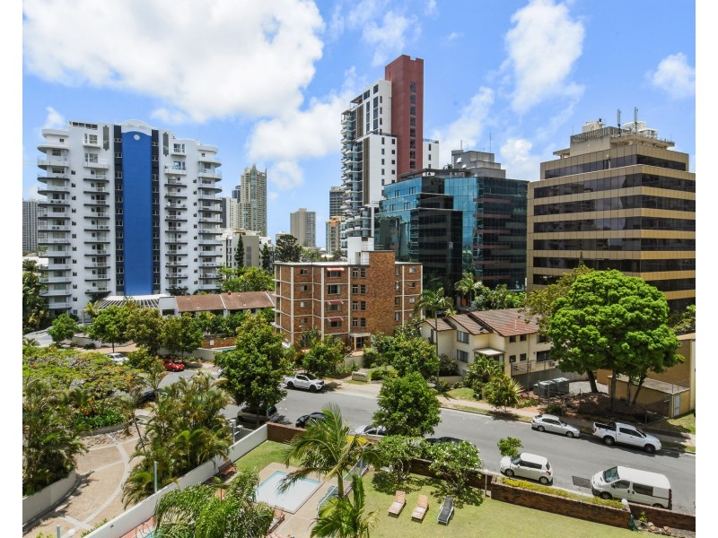 5A/2 Riverview Parade, Surfers Paradise QLD 4217