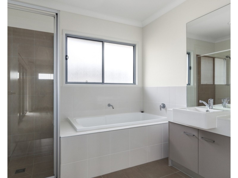55 Edwardson Drive, Coomera QLD 4209