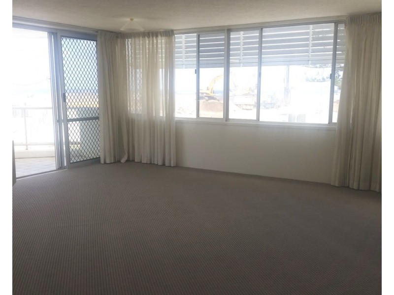 “Mandalay”/33  Old Burleigh Road, Surfers Paradise QLD 4217