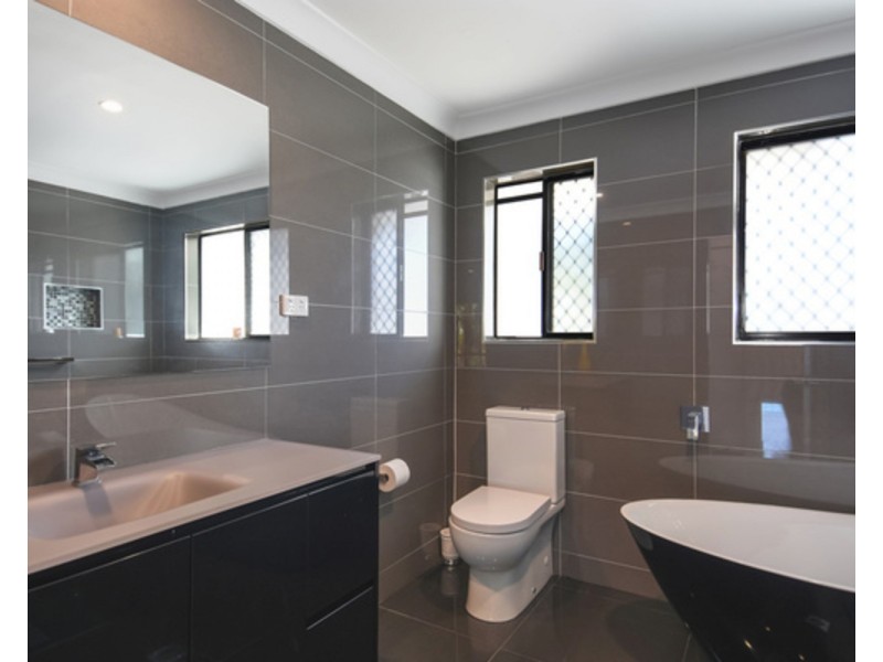 58 Blair Athol Crescent, Bundall QLD 4217