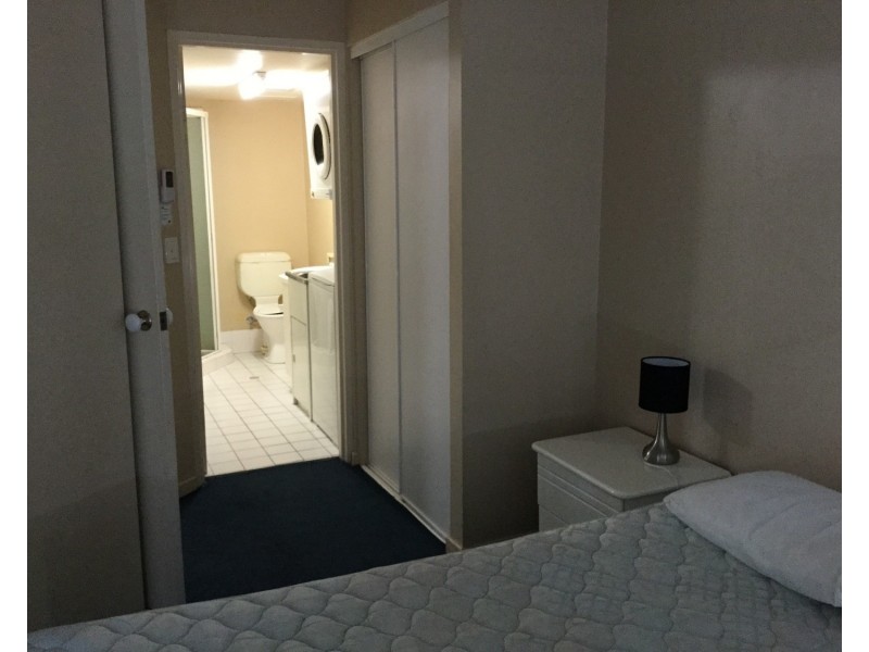 “Budds Beach Apartments”/43 Cypress Avenue, Surfers Paradise QLD 4217