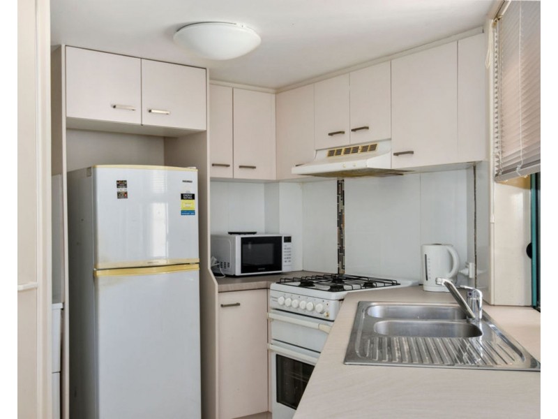 8/9 Stanhill Drive, Surfers Paradise QLD 4217