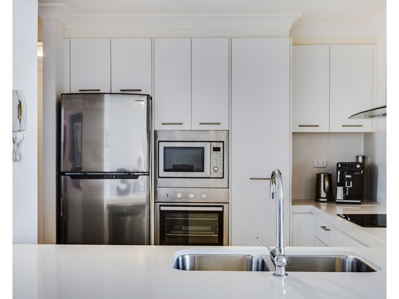 15C -15D/50 Old Burleigh Road, Surfers Paradise QLD 4217