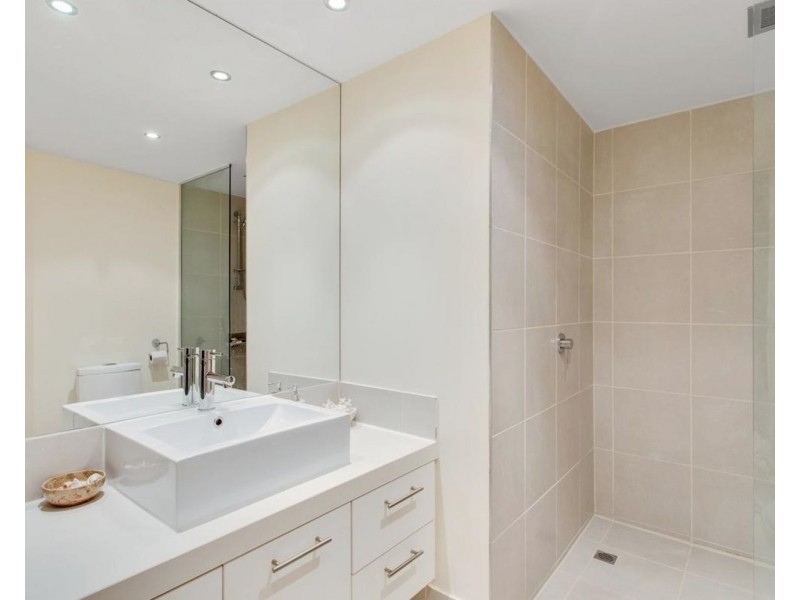 15C -15D/50 Old Burleigh Road, Surfers Paradise QLD 4217